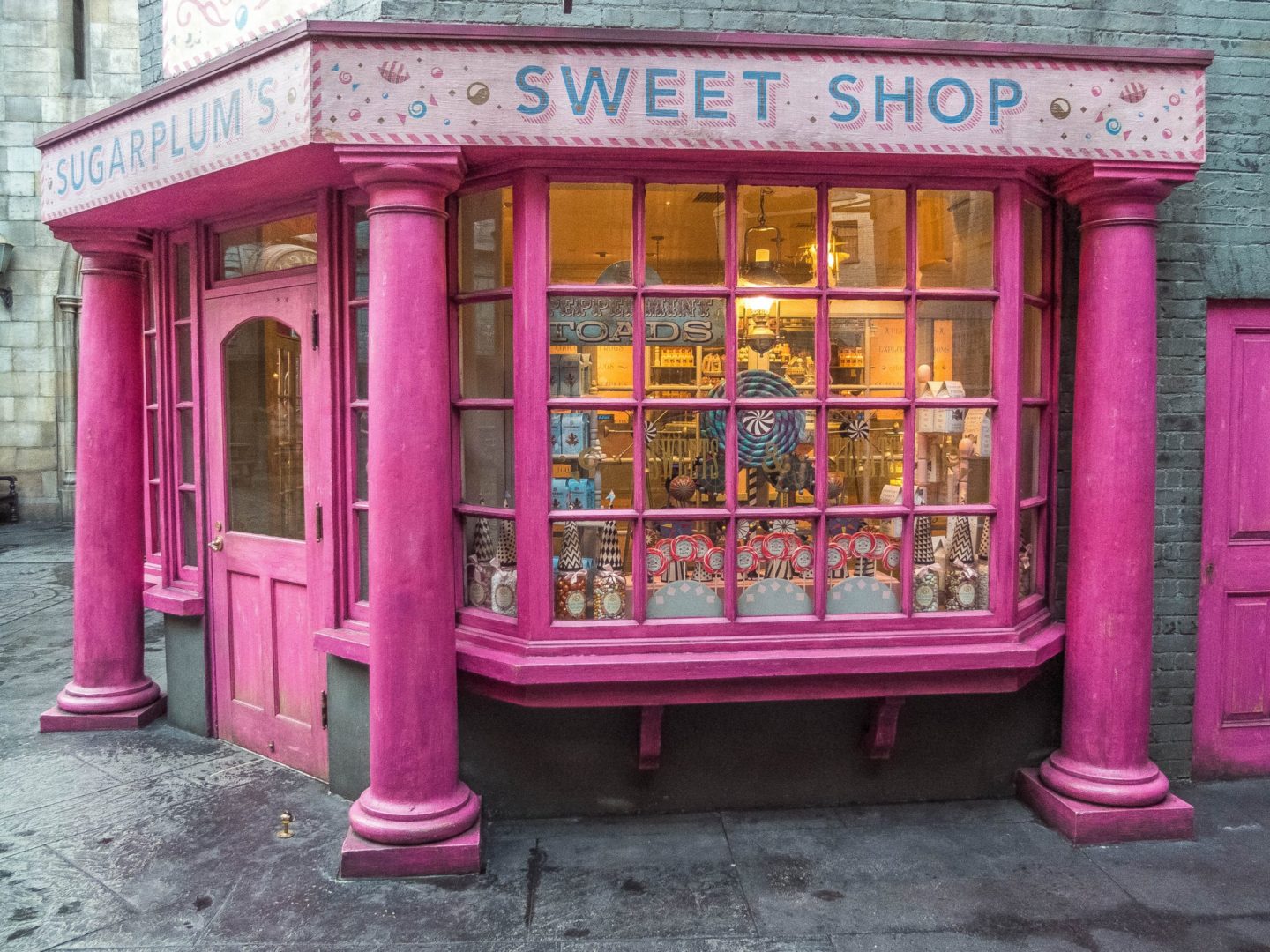 Universal Studios Sugarplums sweet shop, the Wizarding World of Harry Potter