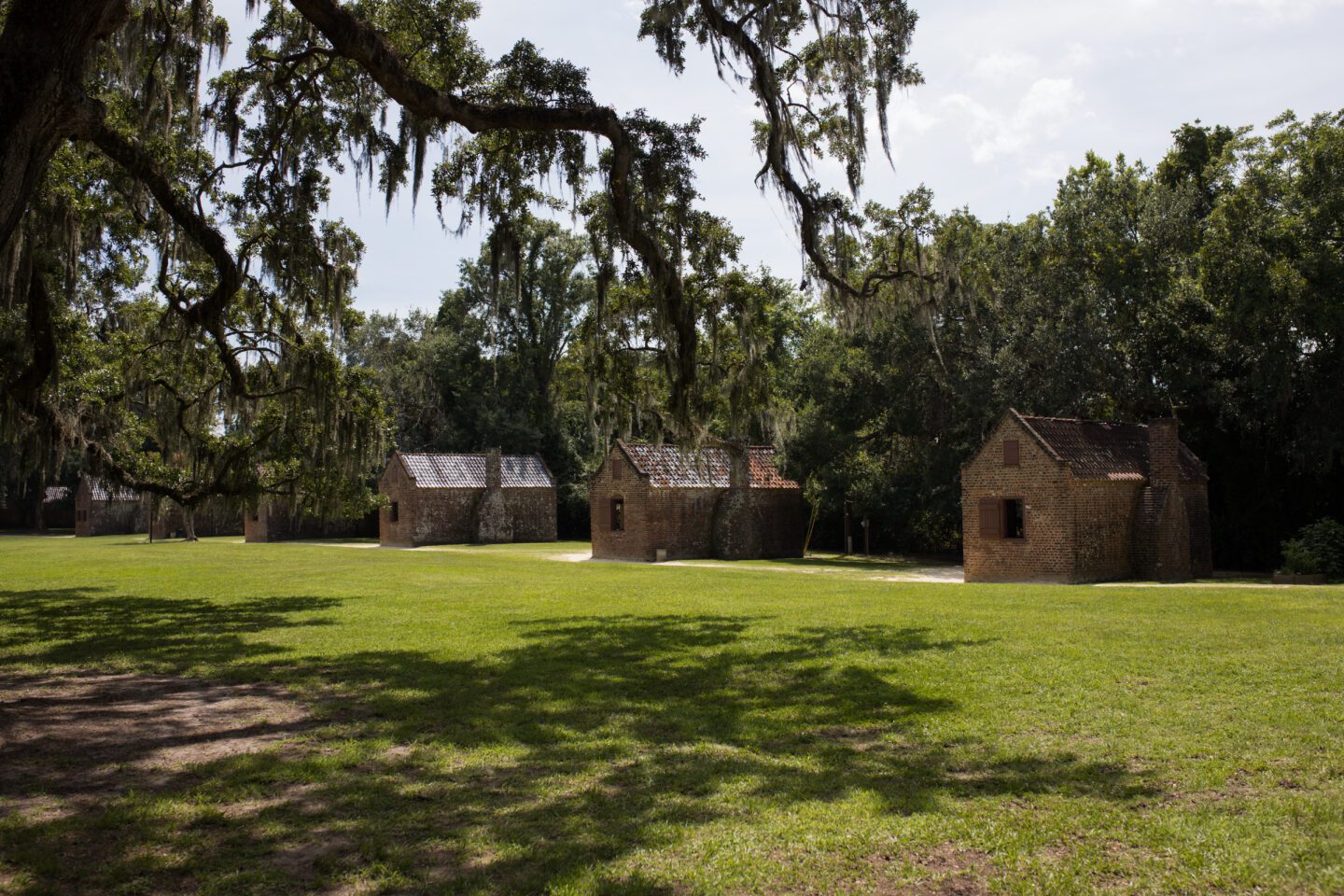 slave cabins at the Boone Hall Plantation, charleston itinerary