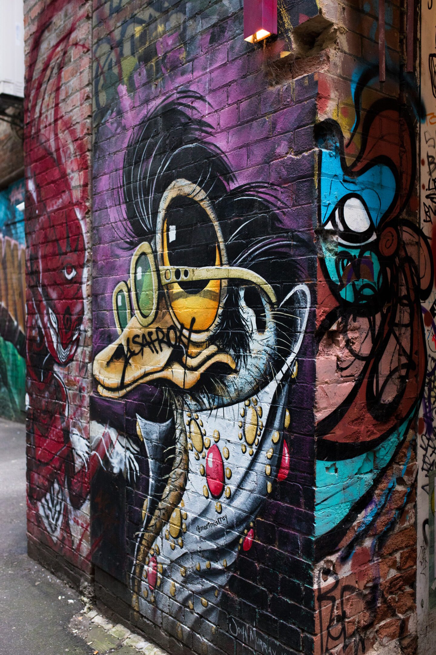 Melbourne travel guide, street art Hoiser Lane