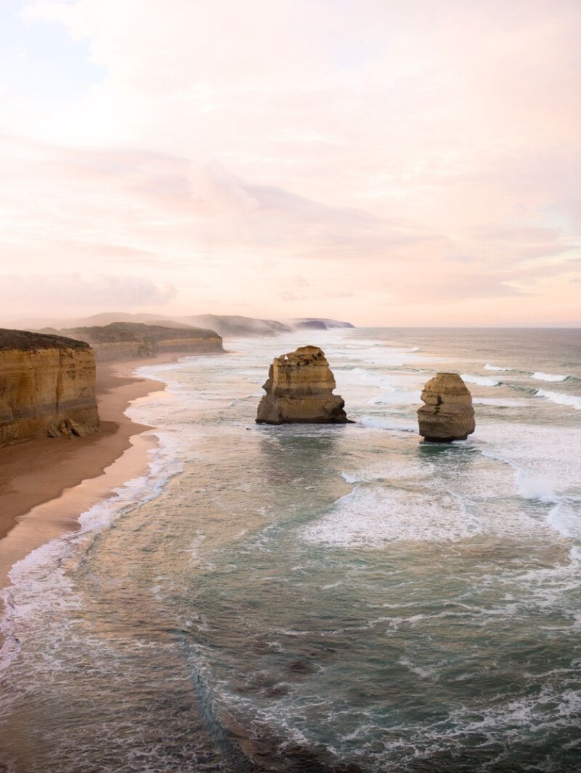 the twelve apostles at sunrise 
