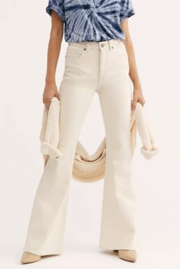 Lee Wide Leg Jeans, What To Pack For A Winter Getaway